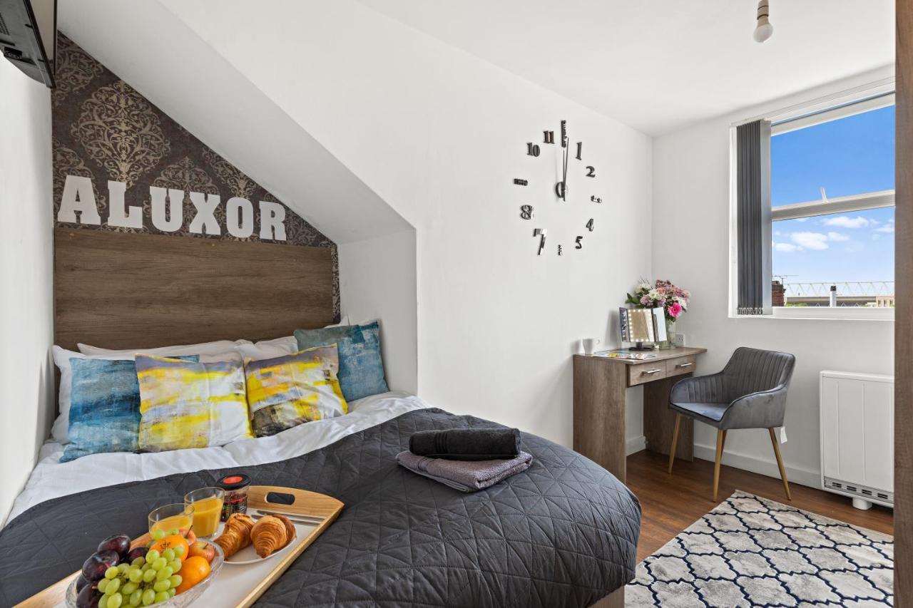 The Nines Aparthotel By Aluxor Leicester Exterior photo